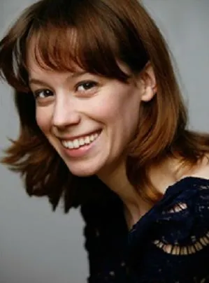 Chloe Pirrie - Atriz, 25 de agosto de 1987