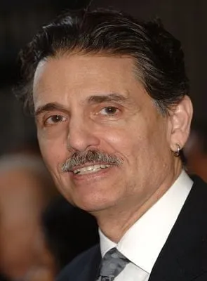 Chris Sarandon - Ator, 24 de julho de 1942