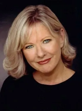 Christina Hart - Atriz, 21 de julho de 1949