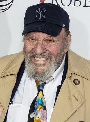 Chuck Low - Ator, 1 de dezembro de 1937, 18 de setembro de 2017