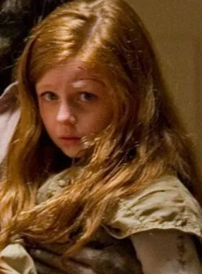 Clare Foley - Atriz, 24 de setembro de 2001