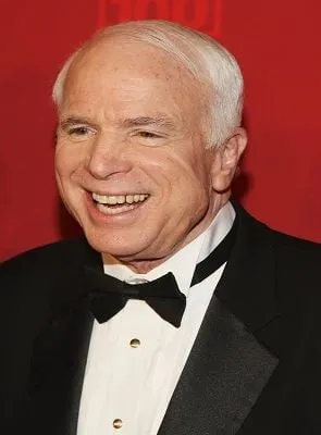 Clyde Geronimi - Diretor, Codiretor, 12 de junho de 1901, 24 de abril de 1989