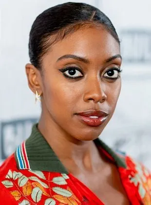 Condola Rashad - Atriz, 11 de dezembro de 1986