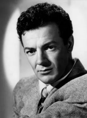 Cornel Wilde - Ator, 13 de outubro de 1915, 16 de outubro de 1989