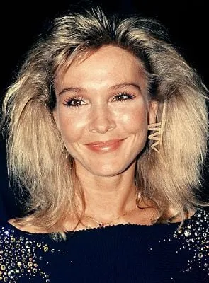 Cynthia Rhodes - 21 de novembro de 1956