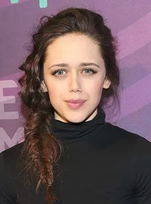 Daisy Head - Atriz, 17 de março de 1991