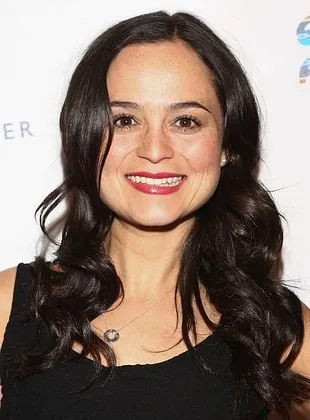 Damayanti Quintanar - 3 de junho de 1982