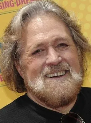 Dan Haggerty - Ator, 19 de novembro de 1941, 15 de janeiro de 2016