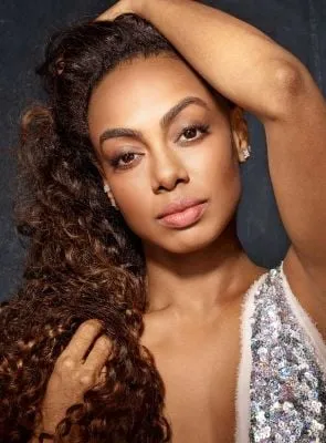 Dandara Mariana - Atriz, 13 de maio de 1988