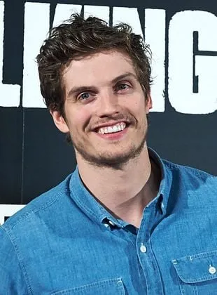 Daniel Sharman - Ator, 25 de abril de 1986