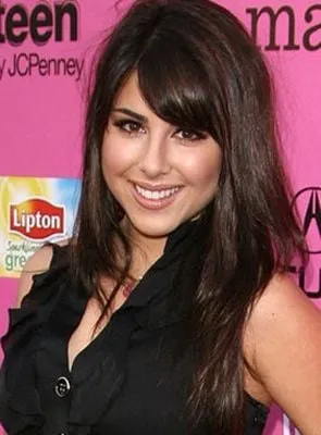 Daniella Monet - Atriz, 1 de março de 1989