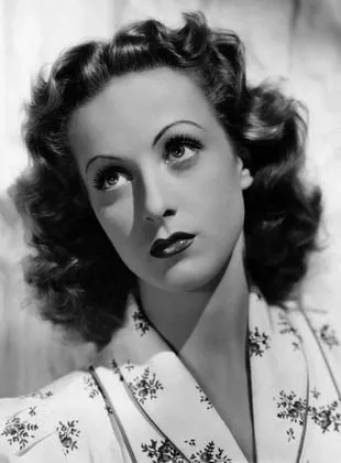 Danielle Darrieux - Atriz, 1 de maio de 1917, 17 de outubro de 2017
