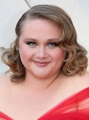 Danielle Macdonald - Atriz, 19 de maio de 1991