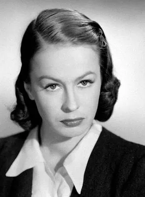 Danuta Szaflarska - 6 de fevereiro de 1915, 19 de fevereiro de 2017