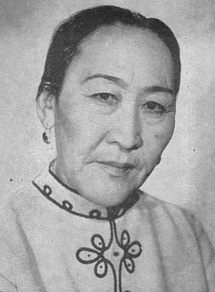 Darkul Kuyukova - 29 de outubro de 1919, 20 de março de 1997