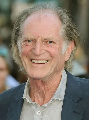David Bradley (IV) - Ator, 17 de abril de 1942