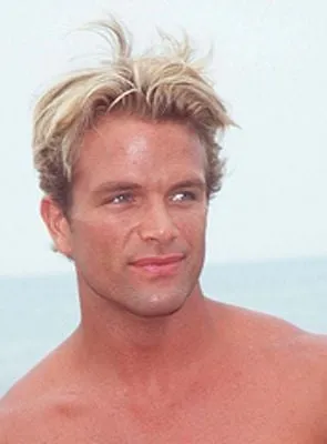 David Chokachi - Ator, 16 de janeiro de 1968