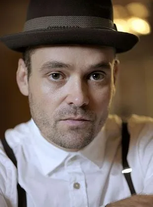 David Dencik - Ator, 31 de outubro de 1974