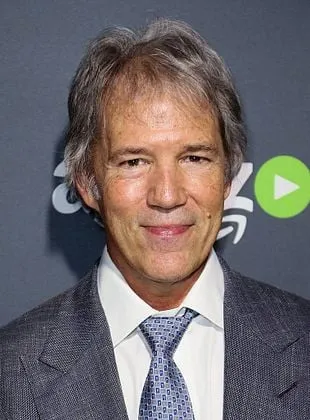 David E. Kelley - Roteirista, Produtor Executivo, Criador, 4 de abril de 1956