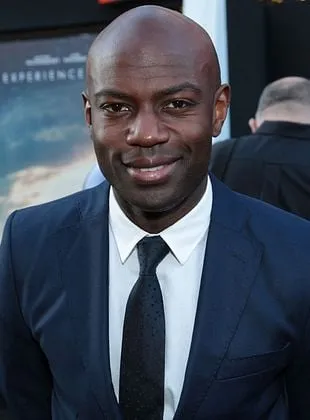 David Gyasi - Ator, 2 de janeiro de 1980