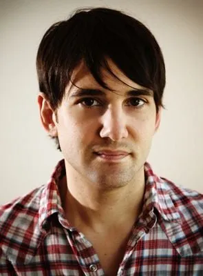 David Robert Mitchell - Diretor, Roteirista, Produtor, 19 de outubro de 1974