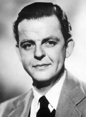 David Tomlinson - Ator, Coprodutor, 7 de maio de 1917, 24 de junho de 2000