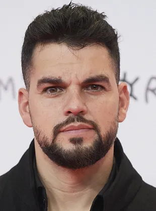 David Victori - Diretor, Roteirista, Coprodutor executivo, 6 de setembro de 1982