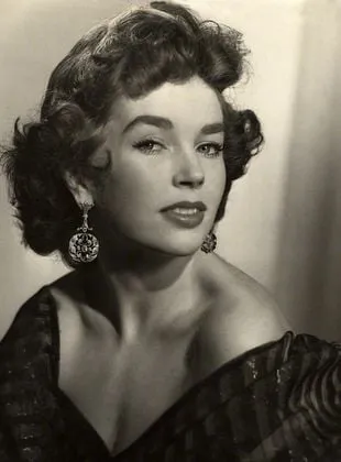 Dawn Addams - Atriz, 21 de setembro de 1930, 7 de maio de 1985