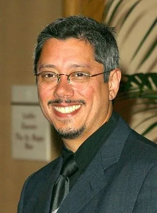 Dean Devlin - Diretor, Produtor, Roteirista, 8 de agosto de 1962