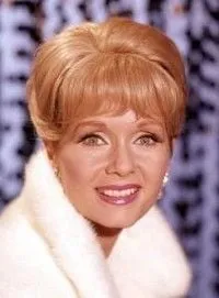 Debbie Reynolds - Atriz, 1 de abril de 1932, 28 de dezembro de 2016
