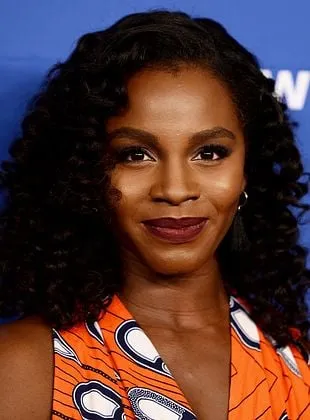 Deborah Ayorinde - Atriz, 13 de agosto de 1987