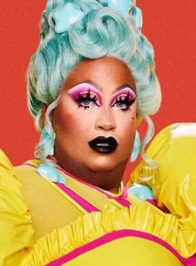 DeJa Skye - 22 de abril de 1990