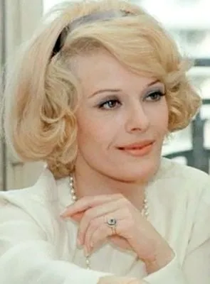 Delphine Seyrig - Atriz, Diretora, 10 de abril de 1932, 15 de outubro de 1990