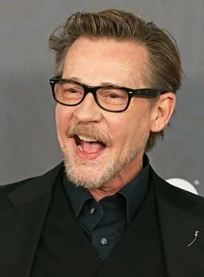 Dennis Christopher - Ator, 2 de dezembro de 1955