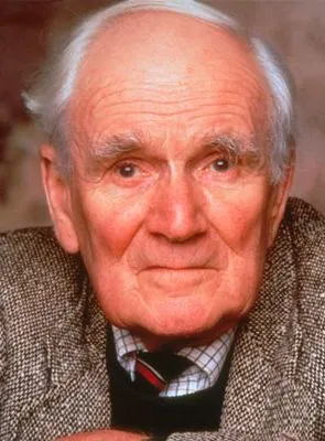 Desmond Llewelyn - Ator, 12 de setembro de 1914, 19 de dezembro de 1999
