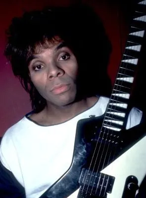 Dez Dickerson - 7 de agosto de 1955