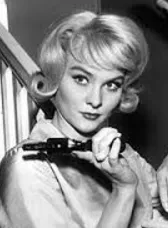 Diane McBain - Atriz, 18 de maio de 1941, 21 de dezembro de 2022