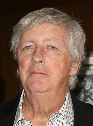 Dick Clement - Roteirista, Creator/Showrunner, Coprodutor, 5 de setembro de 1937