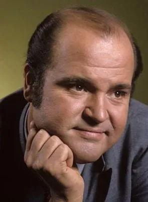 Dom DeLuise - Ator, 1 de agosto de 1933, 4 de maio de 2009