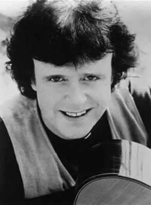 Donovan - Ator, Compositor, Roteirista, 10 de maio de 1946