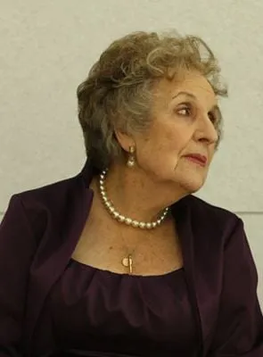 Doreen Mantle - Atriz, 22 de junho de 1926, 9 de agosto de 2023