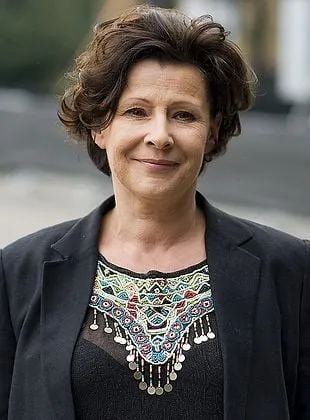 Dorota Kolak - Atriz, 20 de junho de 1957