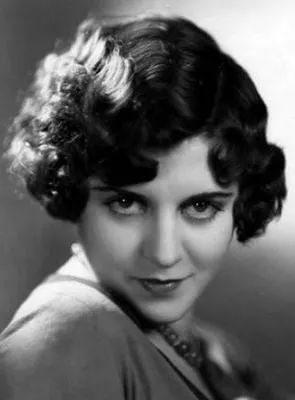 Dorothy Gulliver - 6 de setembro de 1908, 23 de maio de 1997