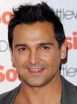 Doug Rao - Ator, 31 de março de 1974