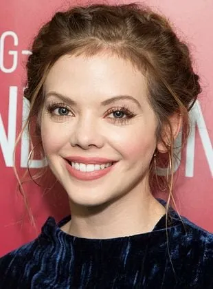Dreama Walker - Atriz, 20 de junho de 1986