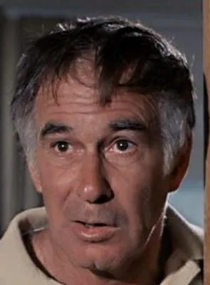 Eddie Firestone - Ator, 11 de dezembro de 1920, 1 de março de 2007