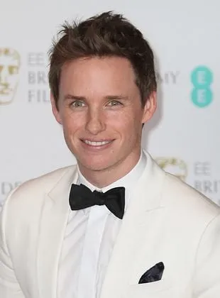 Eddie Redmayne - Ator, Produtor Executivo, 6 de janeiro de 1982