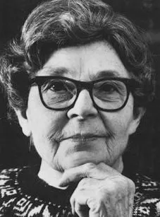 Edith Pargeter - 28 de setembro de 1913, 14 de outubro de 1995