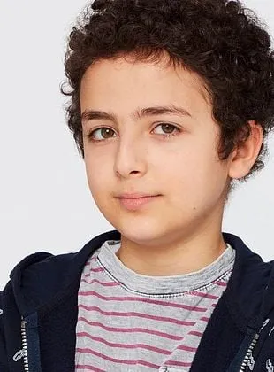 Elisha Henig - Ator, 30 de outubro de 2004