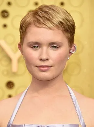 Eliza Scanlen - 6 de janeiro de 1999